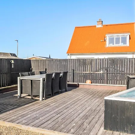 Four-bedroom In * Thyborøn