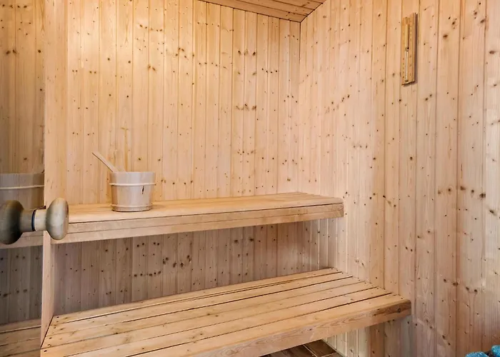 بيت للعطل Four-bedroom In Thyborøn
