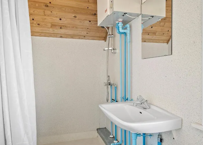 بيت للعطل Four-bedroom In *